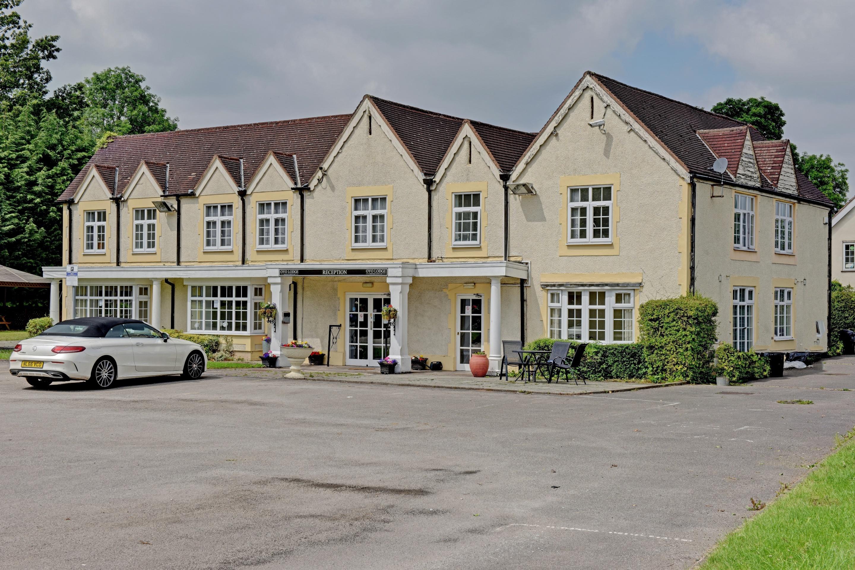 The Gables Hotel, Birmingham Airport ビッケンヒル エクステリア 写真