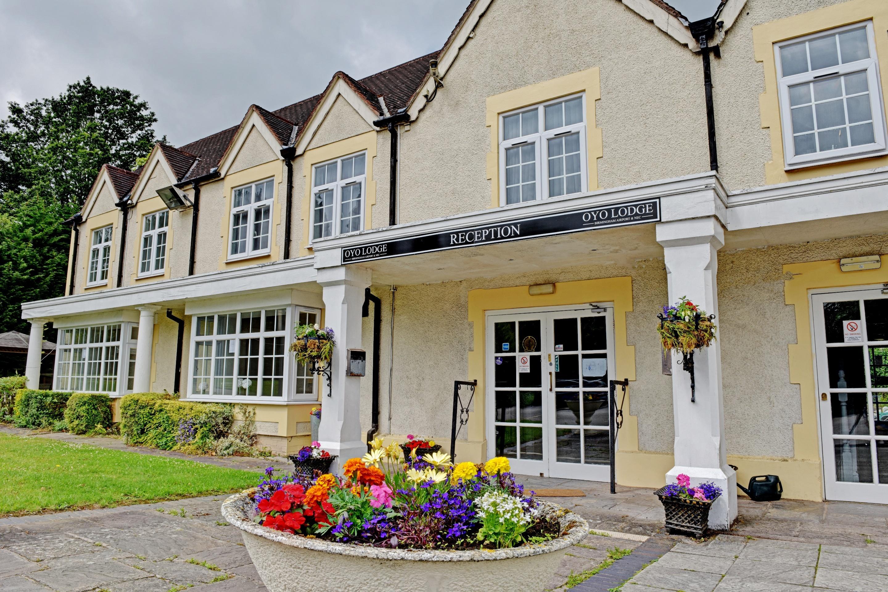 The Gables Hotel, Birmingham Airport ビッケンヒル エクステリア 写真